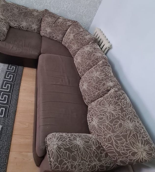 Диван угловой расклодной