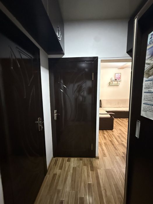 1 переделанная в 3 комн. 2 этаж.