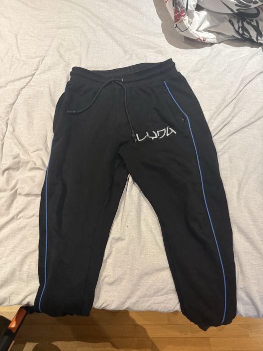 Луда анцуг рядък