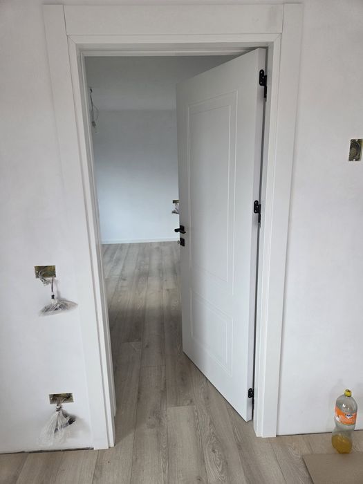 Montator Parchet Laminat Spc