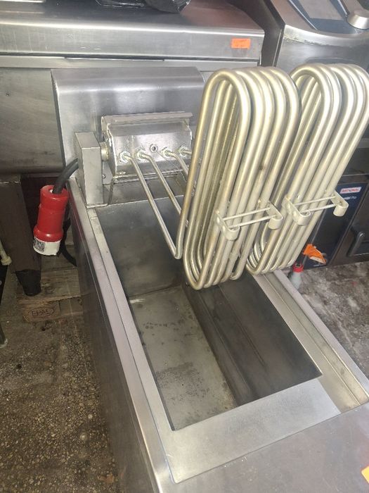 Фритюрник НОВ професионален електрически FALCON