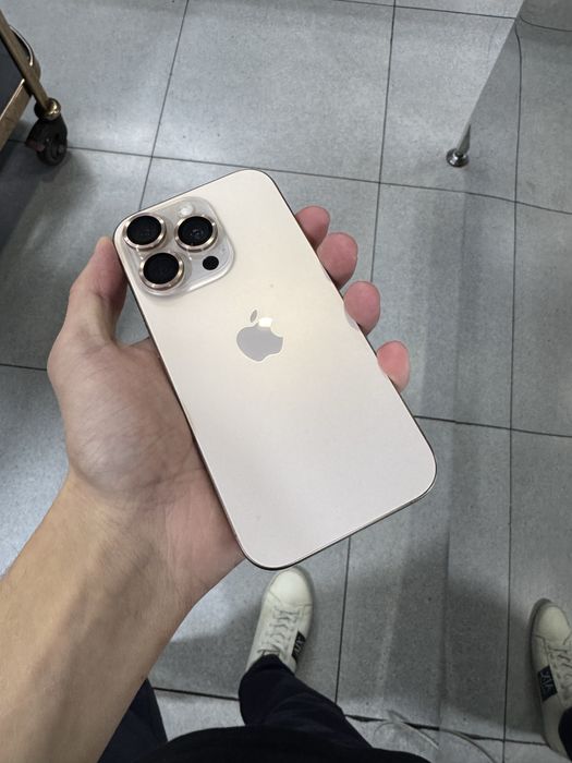iphone 16 pro в идеалном состояние