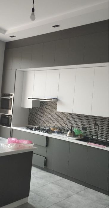 Срочно продается участок 8 комнат в элитной махалле