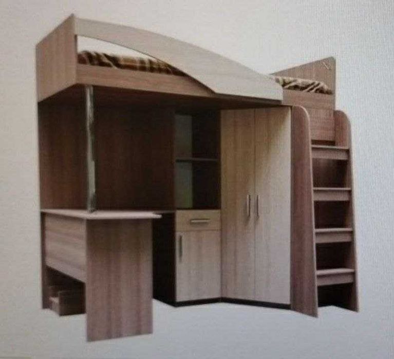 Продается кровать чердак .