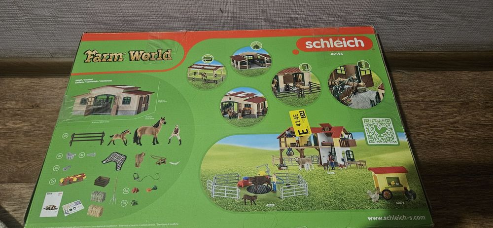 Игровая конюшня Schleich