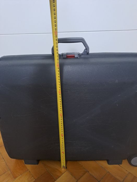 Troler SAMSONITE prindere in 3 puncte. .