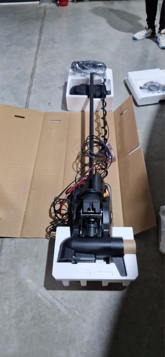 Motor electric Minn Kota Ulterra 80 LB, 24V, AX 152 CM Mdi