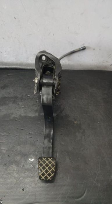 Pedala ambreiaj 1.6 benz seat leon 1p 1k1721059dl