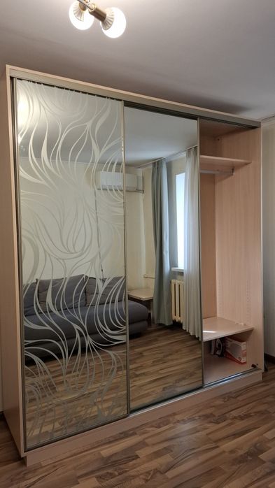 Шкаф-купе, 3 секции