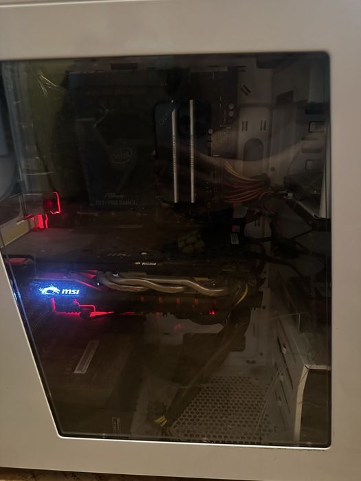 Vand PC de gaming