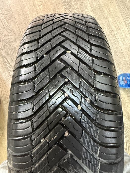 SET Jante VW Tiguan 215/65/17 Ca noi