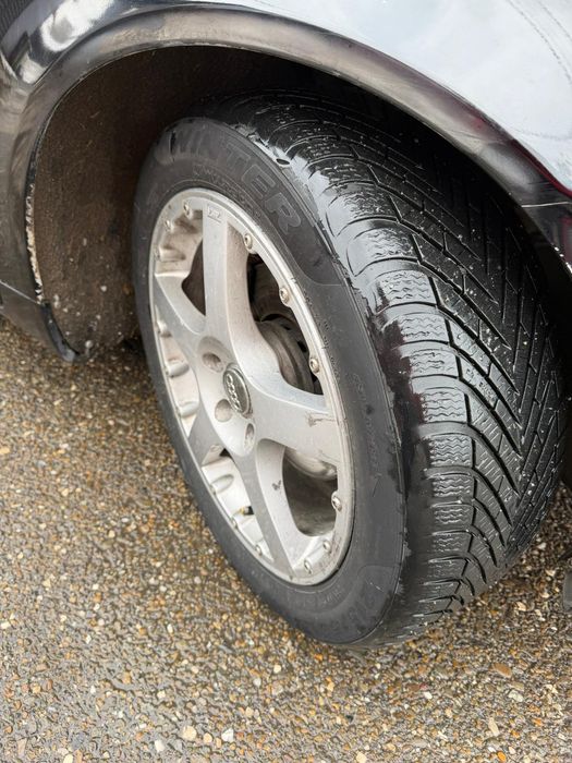 Vând Audi A4 B7 -S-line -2007 -2.0 tdi 170 cp -xenon