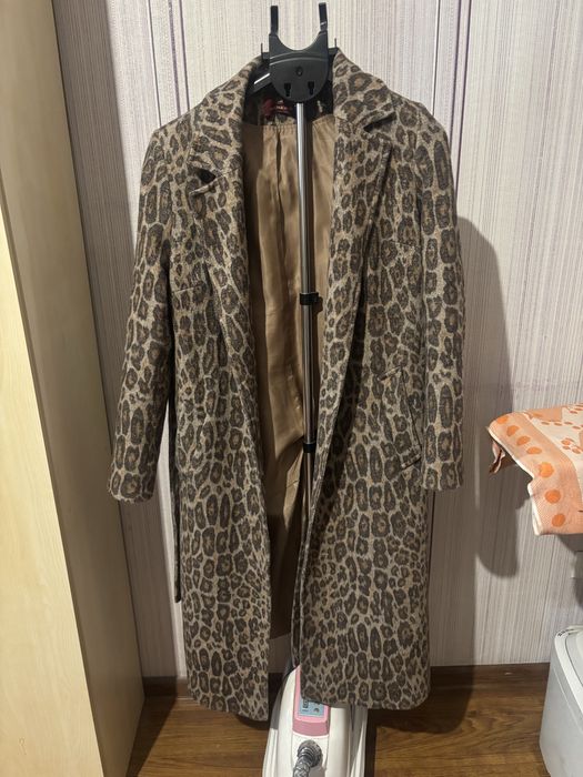 Пальто леопардовое