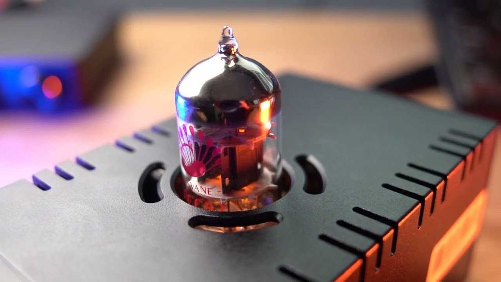 FX-AUDIO TUBE-05 Preamplifier, Lampa ECC82, Nou, Cutie, Garantie