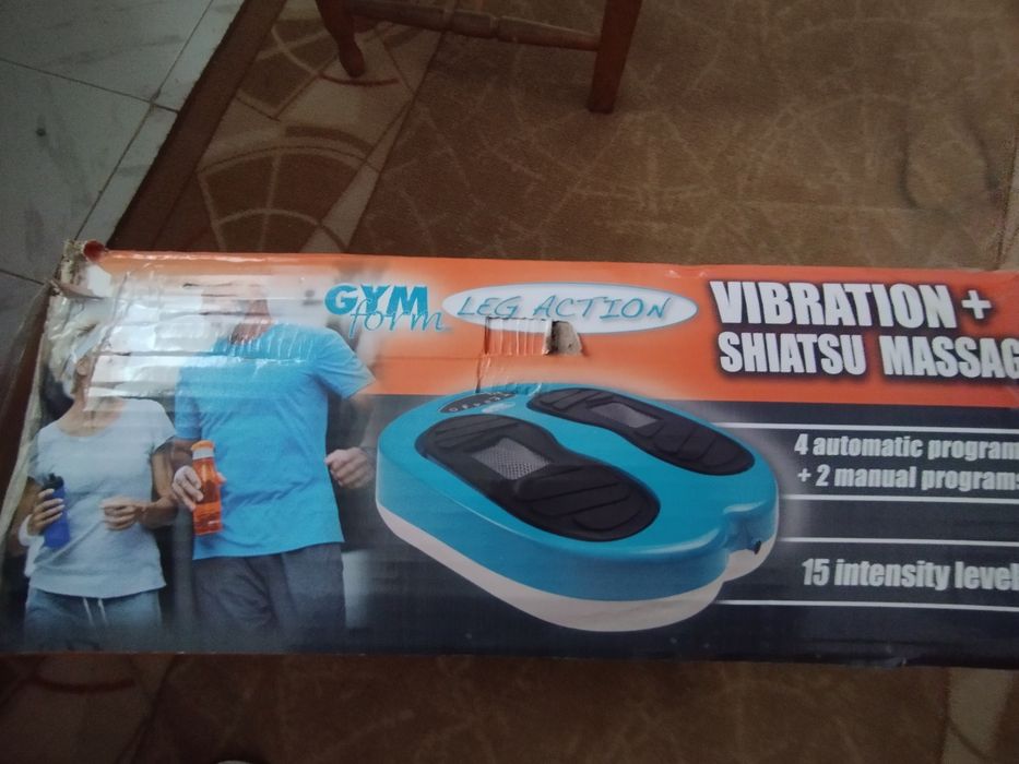 Масажор за крака