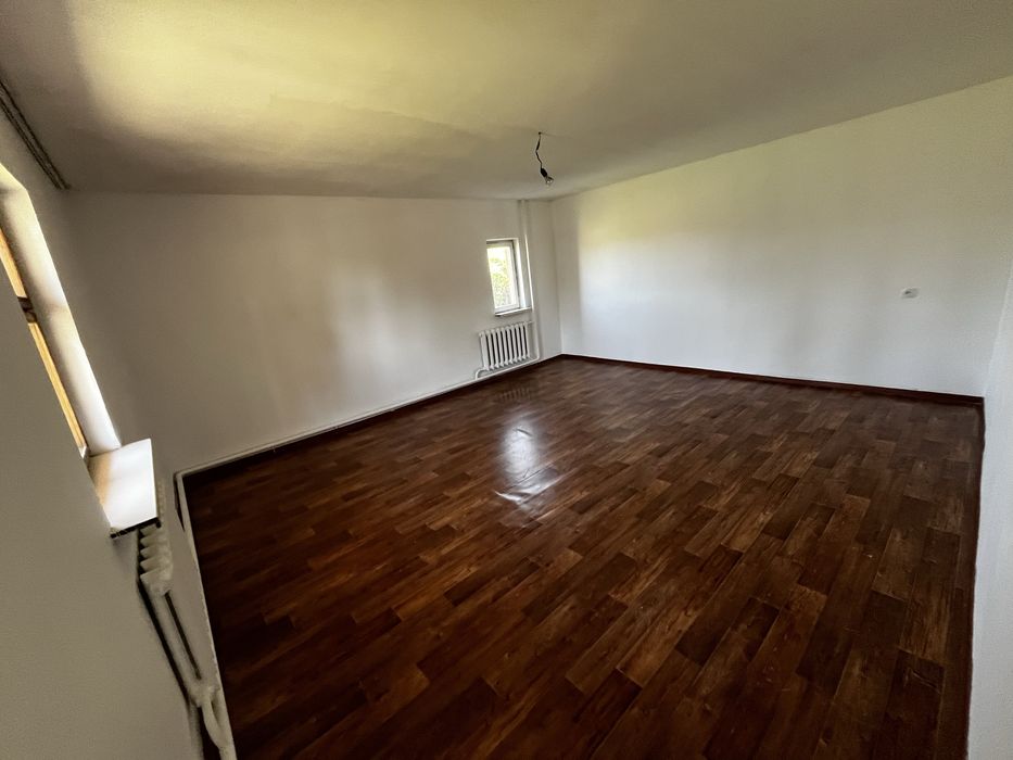 Продам дом 1 коктобе 10соток