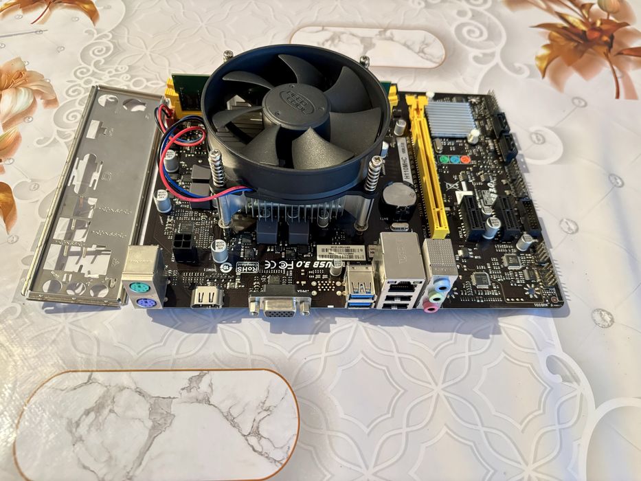 Продам комплект H110 DDR4