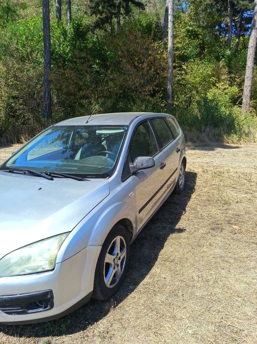 vand sau schimb ford focus mk 2 break 1.6 benzina 2004