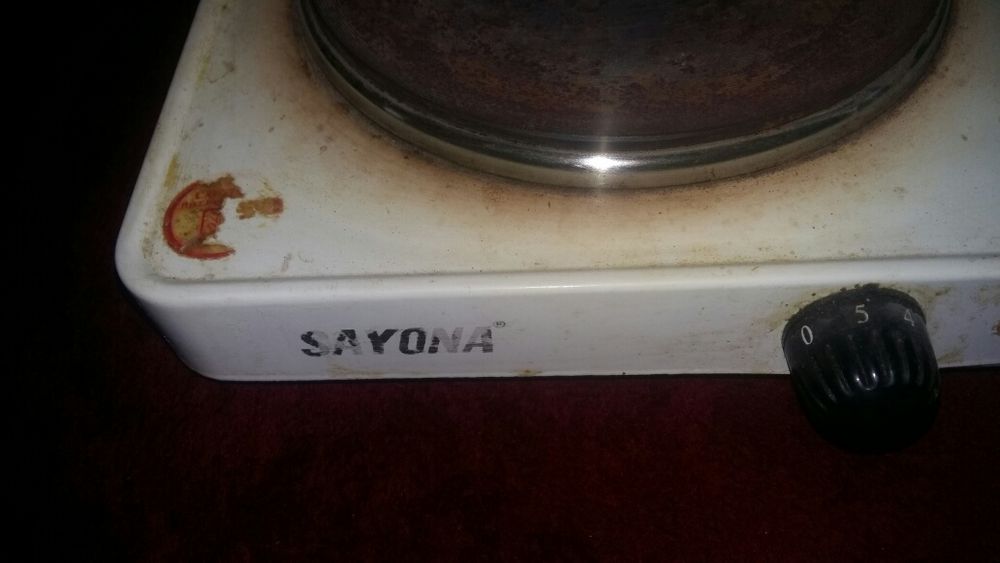 Продаю электро плитку.