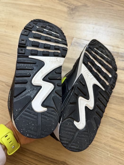 Оригинални юношески маратонки NIKE Air Max 90 Toggle! 34,5 н