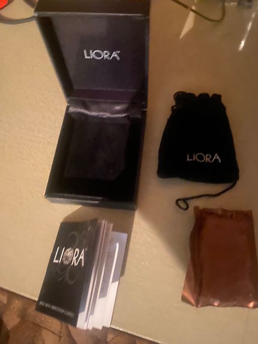 Браслеты с камнями Сваровски