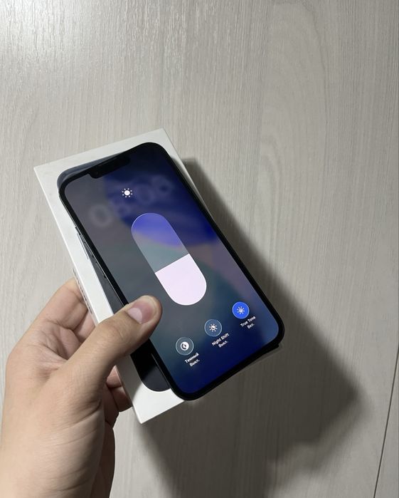 Айфон 13 128гб.