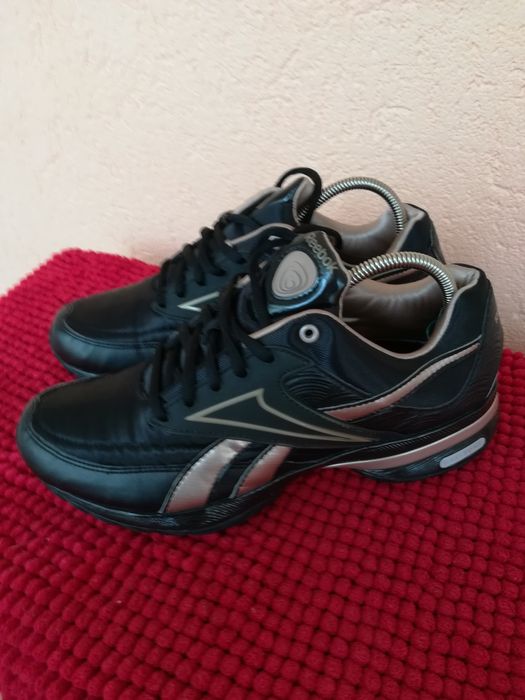 Adidași Reebok nr 37,5 dama