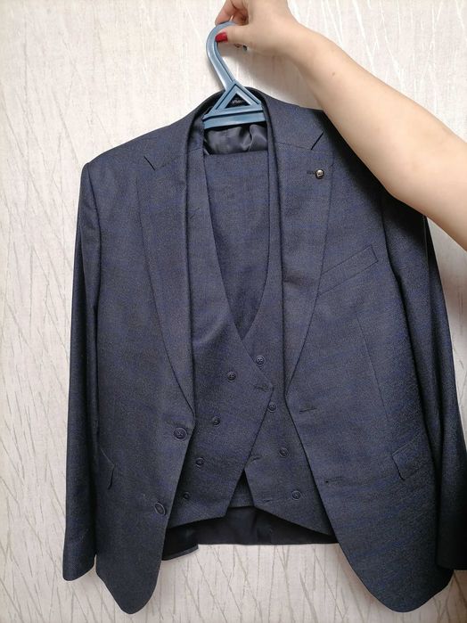 Костюм троика  ра