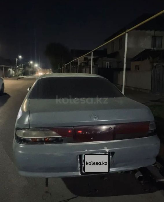 Продаю автомобиль Toyota Cresta