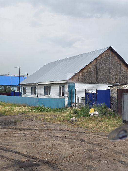 Продам дом район МЖК  Саяхат
