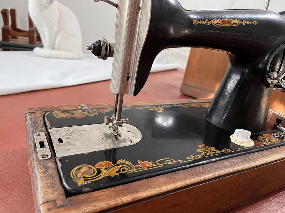 Продам швейную машинку Подольск