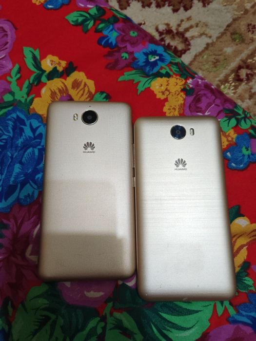 Хуавей старый, без торговли