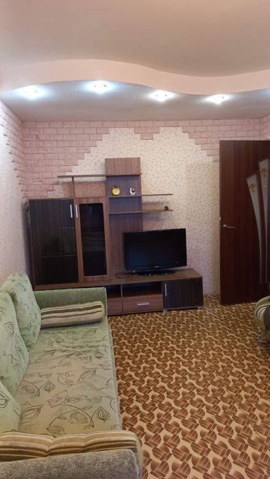 Сдам на длительный срок 3х комнатную квартиру.