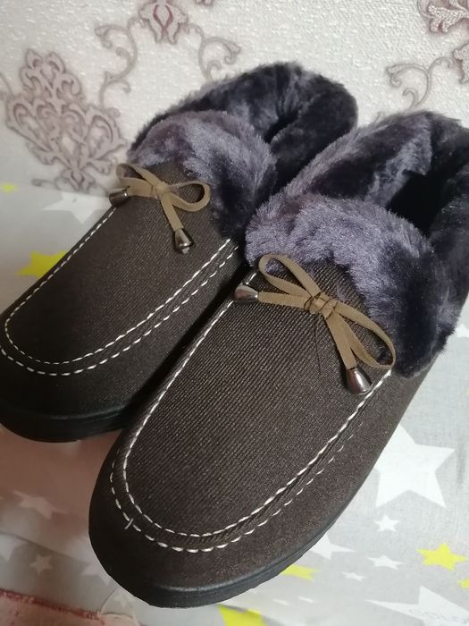 Продам женские ботинки-тапочки