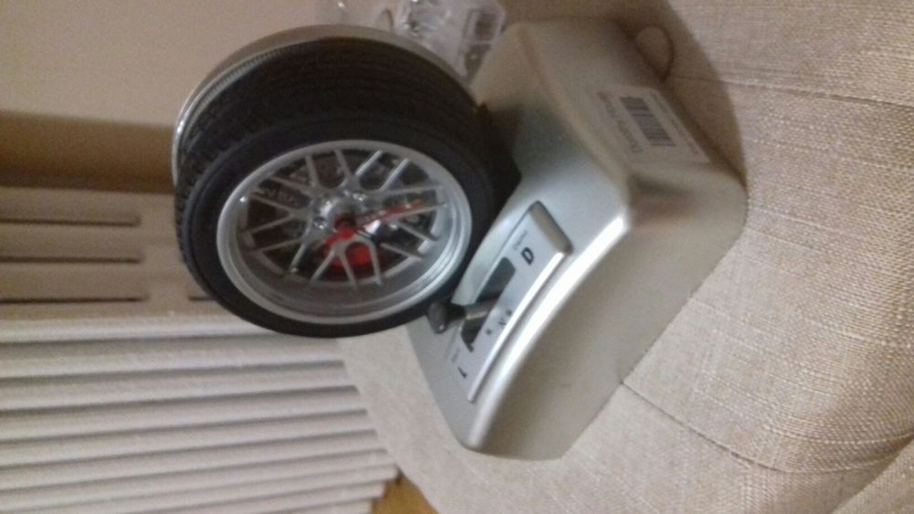 Ceas cu alarma în stare excelenta