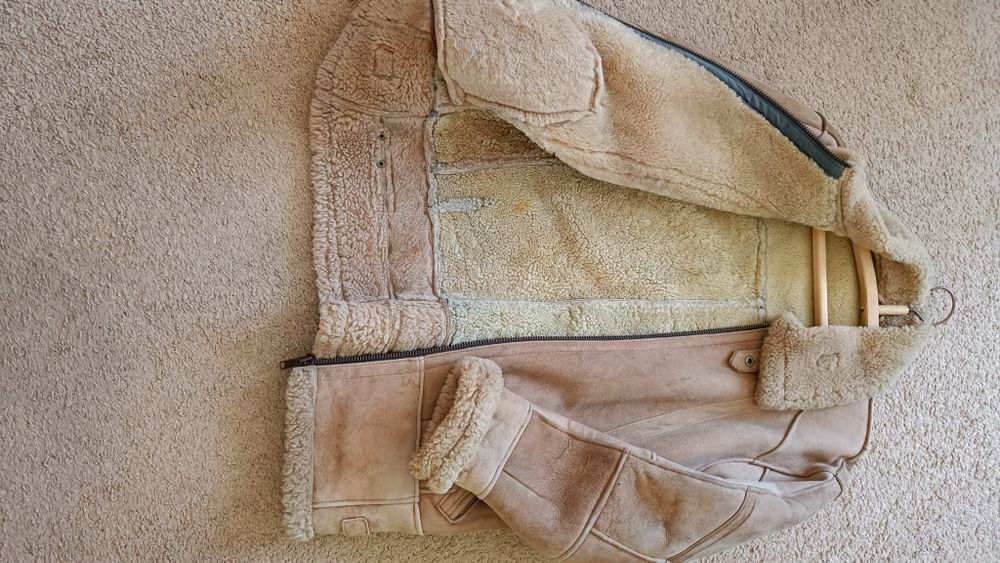 Продаю мужскую дубленку