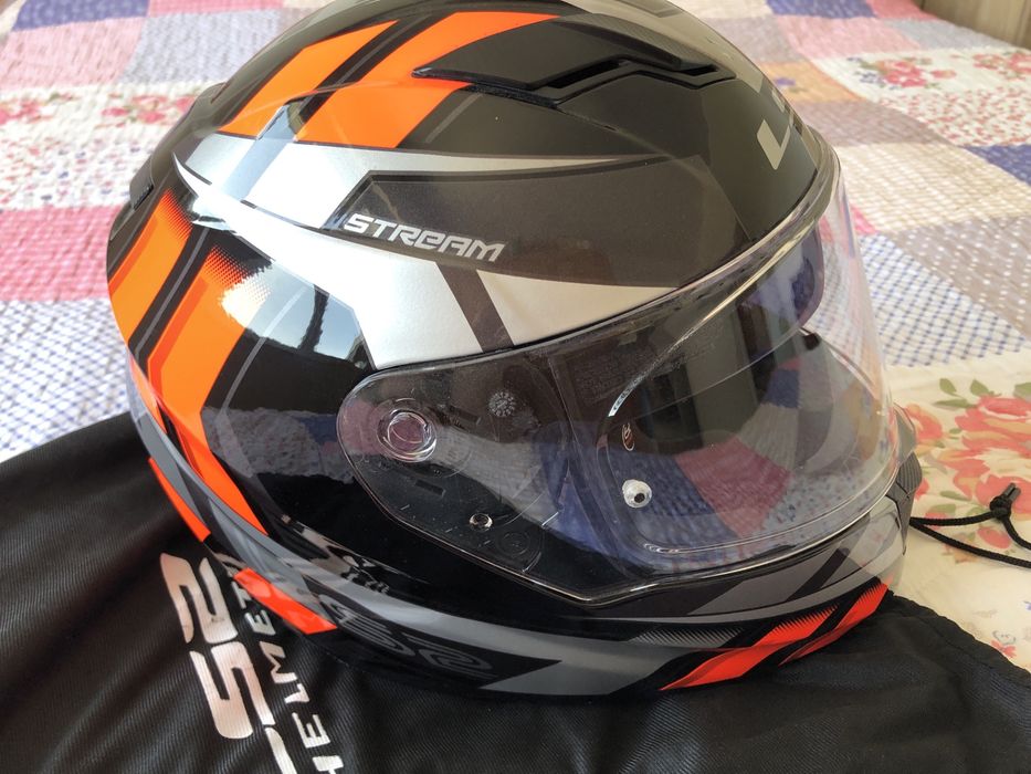 неразличима от нова LS2 stream evo 51-52