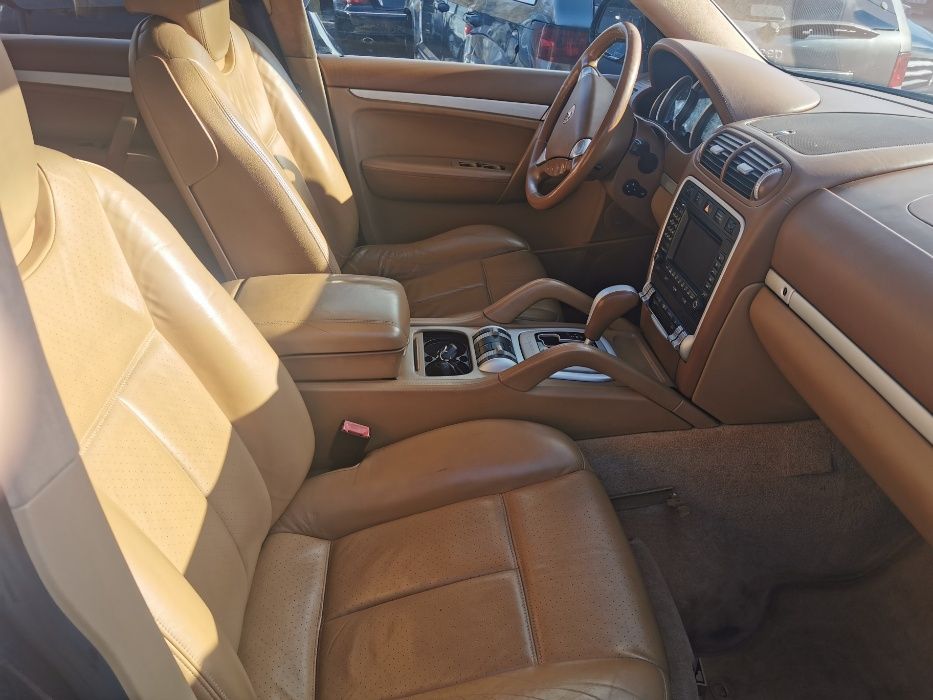 Dezmembrez porsche cayenne turbo/jante/interior/navigatie cayenne/