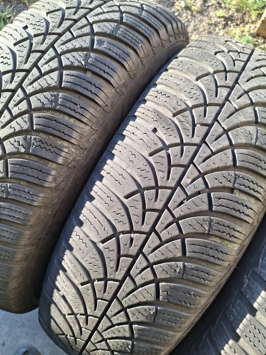 4 Anvelope de iarnă 175 70 r14 Goodyear