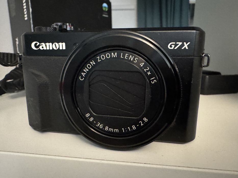 Canon G7 X Mark II