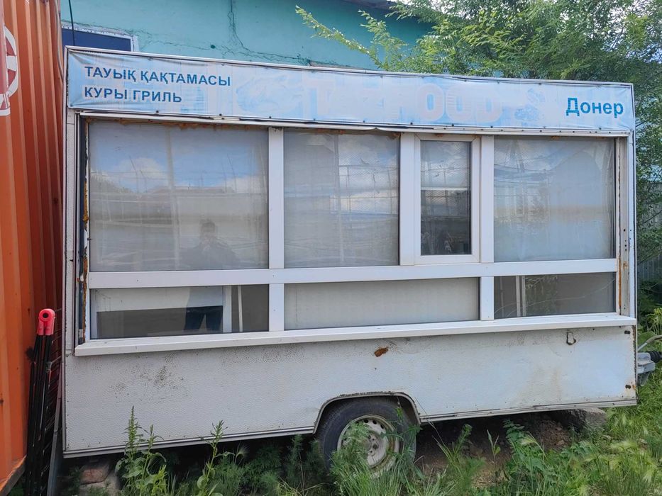 Ларек, павильон, фудкорт на колесах