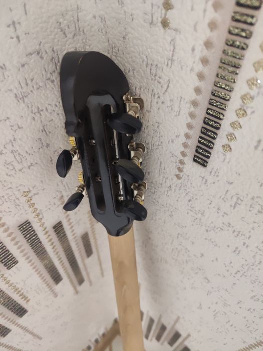 Рубаб новый в отличном состоянии