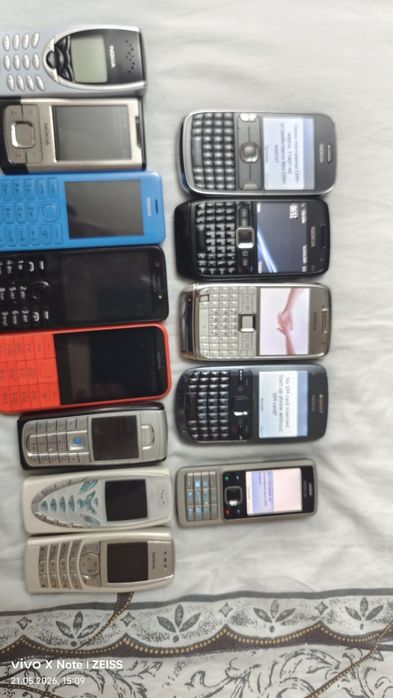 Продавам лот телефони Nokia