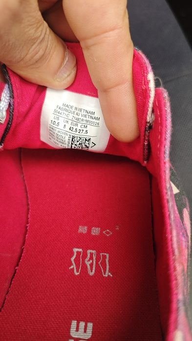 Чисто нови кецове Converse