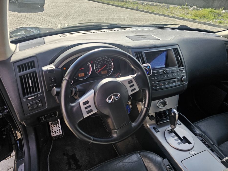 Infiniti FX45, GPL