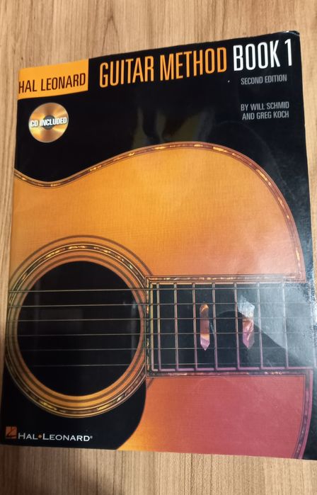 Hal Leonard Guitar Method Book 1 w/CD + Berklee Press Method: Guitar  Volume 1 book