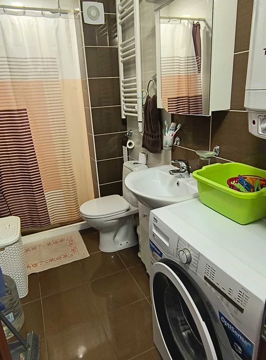 Продавам обзаведен апартамент в Кранево