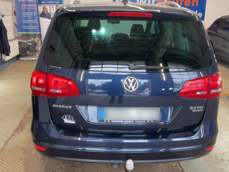 Volkswagen Sharan 2.0 TDI Style BlueMotion Tech 2011