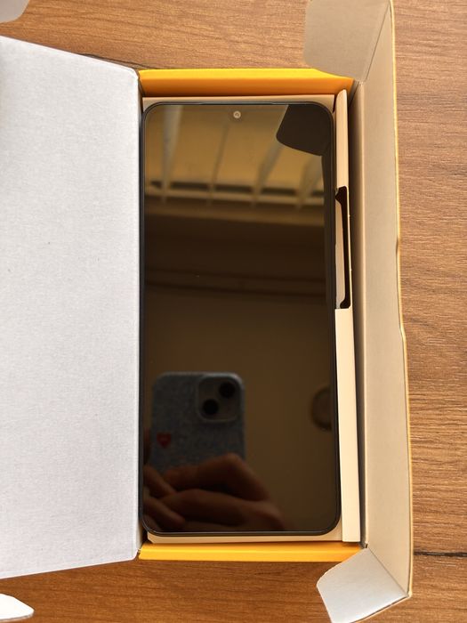 Чисто Нов Телефон POCO C71  128  GB / 4 RAM