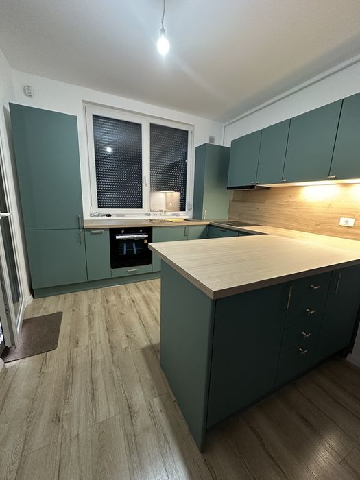 Montăm mobila si facem la comadă!